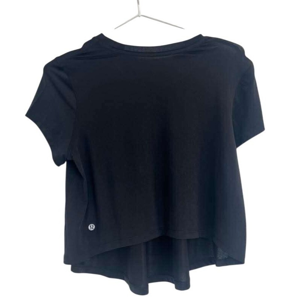 Lululemon Black Short Sleeve High Low Hem Athletic Training T-Shirt Womens‎